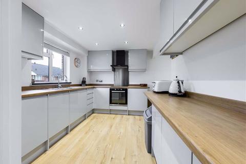 18 Harrison Road, Shurdington, Cheltenham, GL51 4SE