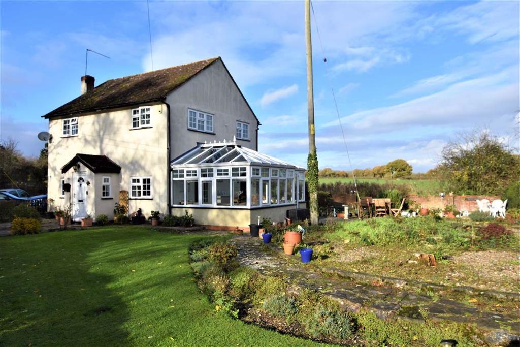 Dormston Lane, Dormston, Worcestershire 3 bed cottage £450,000