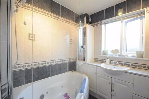 16 Bordeaux Road, Stoke-on-trent, ST3 7GW