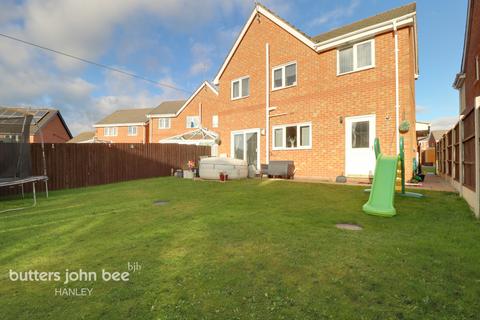 10 Campian Way, Stoke-on-trent, ST6 8FA