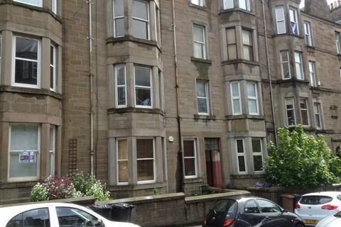 2 bedroom flat to rent, Bellefield Avenue, West End, Dundee, DD1