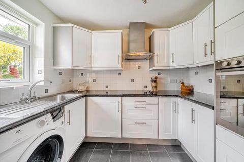 undefined, Thatcham,  Berkshire,  RG19