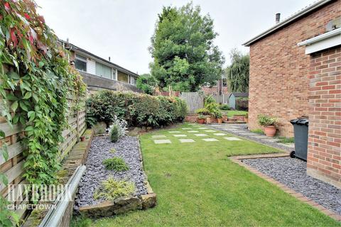 10 Crabtree Place, Sheffield, S5 7BN