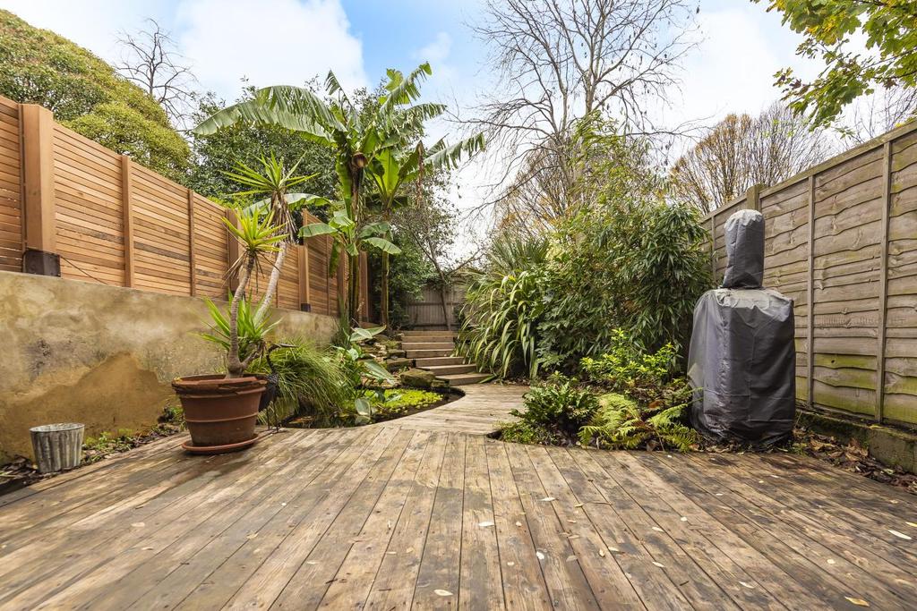 Brailsford Road, Brixton 2 bed flat £675,000
