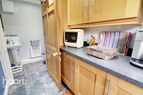 6 Chestnut Close, Nocton, Lincoln, LN4 2DJ