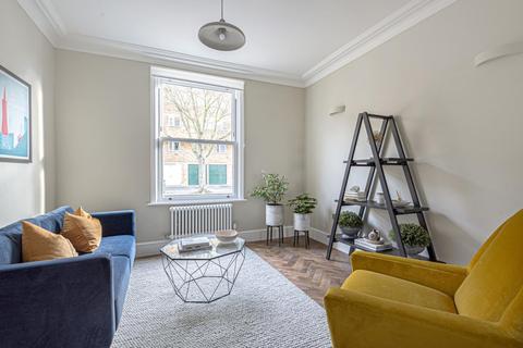 17 Yalding Road, London, SE16 3SS