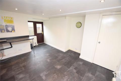 28 Cross Flatts Parade, Leeds, LS11 7JL