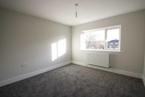 34a Cavan Crescent, Poole, BH17 7EY
