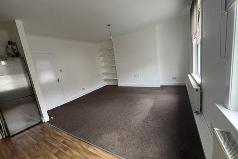 2 bedroom flat to rent, Eastdown Park,  London, SE13