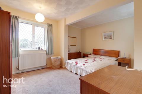 176 Middletons Lane, Norwich, NR6 5SF