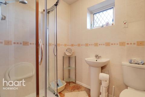 176 Middletons Lane, Norwich, NR6 5SF