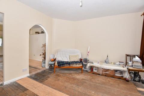 198 Buckingham Crescent, Bicester, OX26 4HD