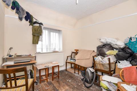 198 Buckingham Crescent, Bicester, OX26 4HD