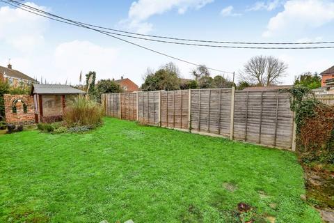 198 Buckingham Crescent, Bicester, OX26 4HD
