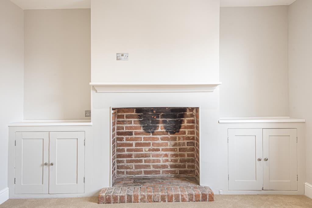Feature Fireplace