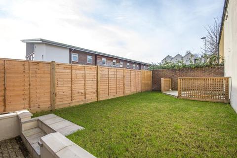 300 Berkhampstead Road, Chesham, HP5 3EZ