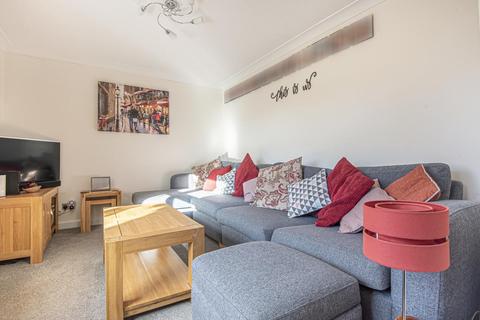 29 Saville Row, Bromley, BR2 7DX