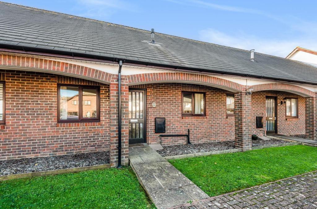 The Croft, North End Road, Yapton, BN18 2 bed terraced bungalow for