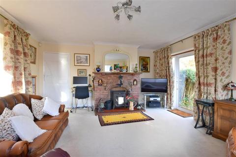Spring Field Cottage Back Lane, Cross In Hand, Heathfield, TN21 0QD