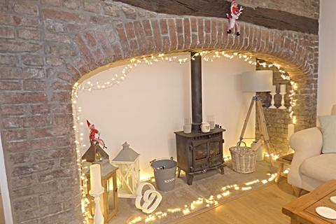 27c Beckside, Beverley, HU17 0PB