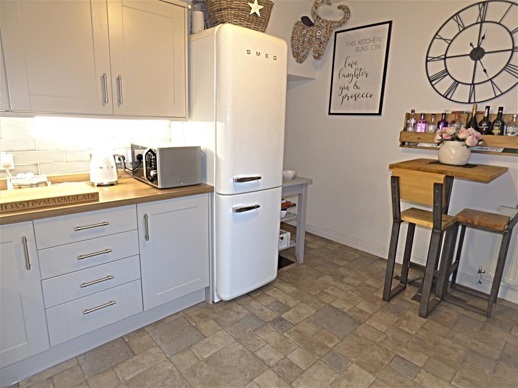 Kitchen alt