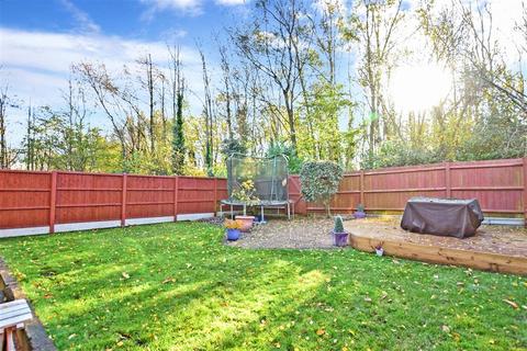41 Bowes Wood, New Ash Green, Longfield, DA3 8QL