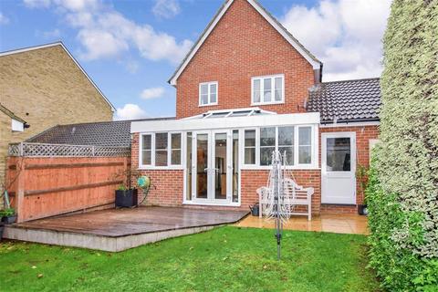 10 Galleon Way, Upnor, Rochester, ME2 4GX