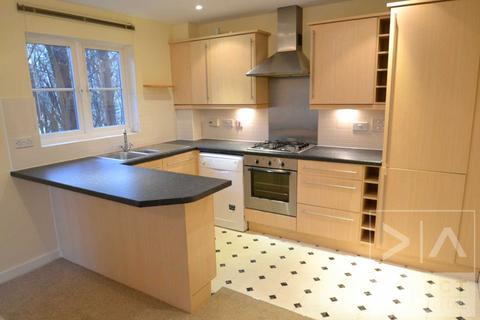 2 bedroom flat to rent, Revere Way, Epsom KT19
