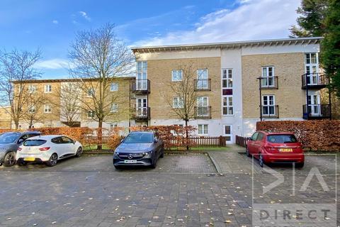 2 bedroom flat to rent, Revere Way, Epsom KT19