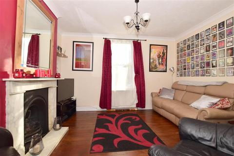49 Montfort Road, Rochester, ME2 3EX