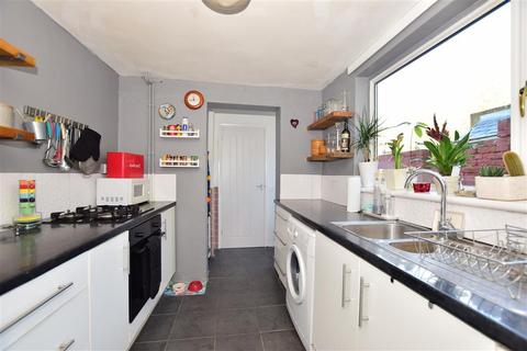49 Montfort Road, Rochester, ME2 3EX