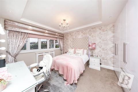 7 Kerry Drive, Upminster, RM14 1JB