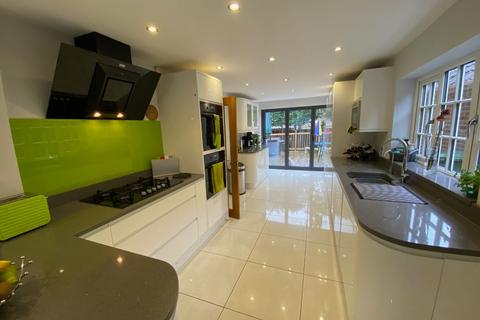 25 King Edwards Road, Ascot, SL5 8NY