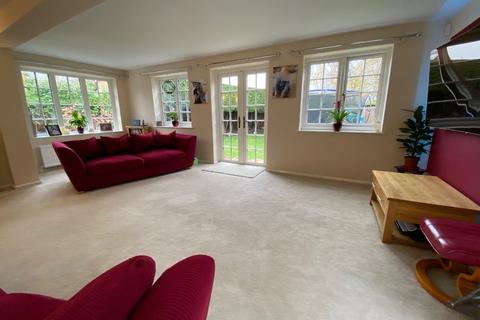 25 King Edwards Road, Ascot, SL5 8NY