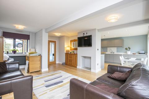57 Lower Swaines, Epping, CM16 5ES