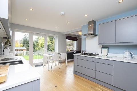 57 Lower Swaines, Epping, CM16 5ES