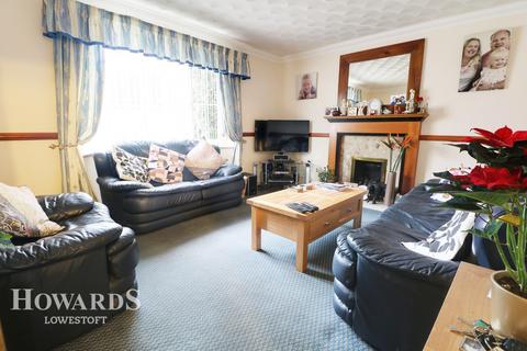 16 Cabin Close, Carlton Colville, Lowestoft, NR33 8GW
