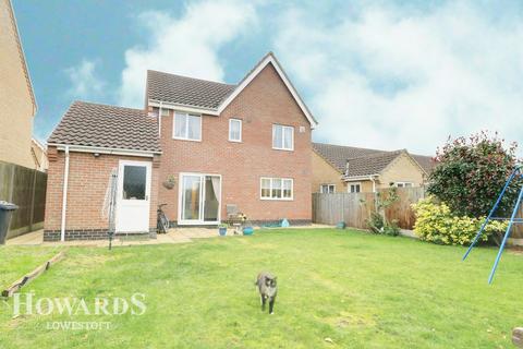 16 Cabin Close, Carlton Colville, Lowestoft, NR33 8GW