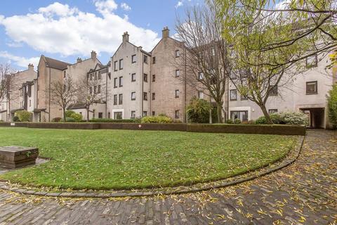 14/1 Sandport, Edinburgh, EH6 6PL