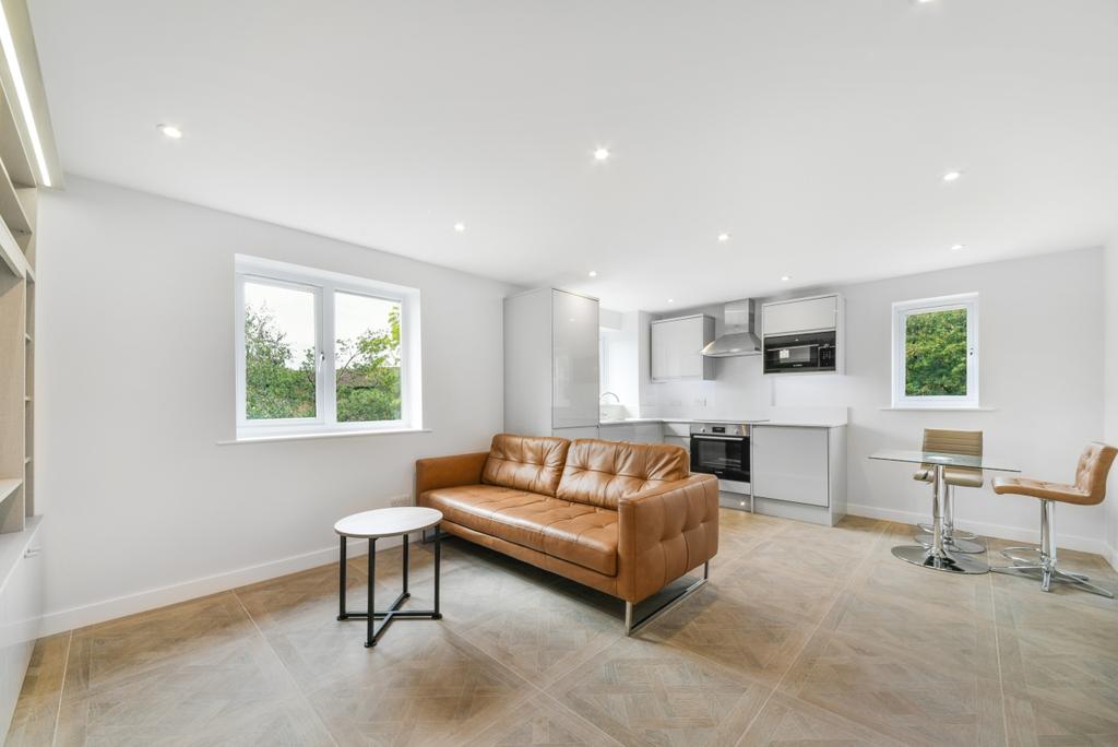 John Maurice Close, Elephant & Castle, London SE17 1 bed apartment £