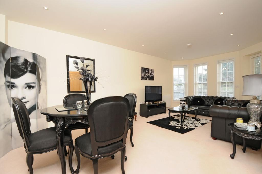 Holwood Estate Westerham Road Keston BR2 2 bed apartment £1,800 pcm (£415 pw)
