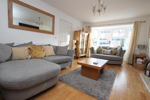 46 The Meadows, Darwen, BB3 0PF