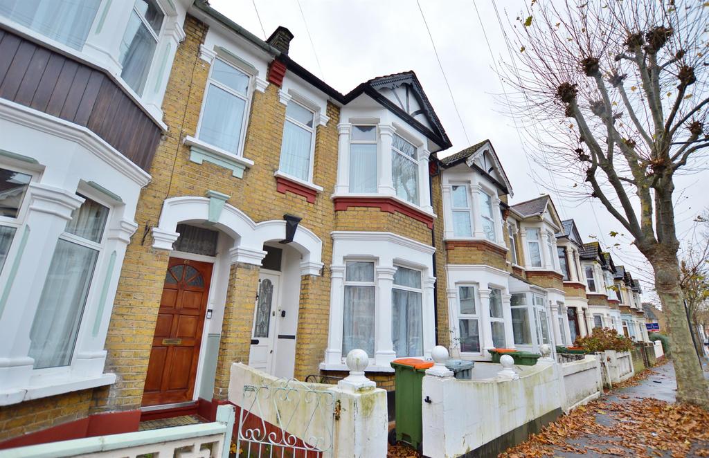 Wanlip Road, London, E13 0QP 3 bed terraced house £1,700 pcm (£392 pw)