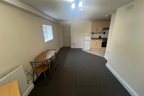 1 bedroom flat to rent, New Road, Southampton, SO14