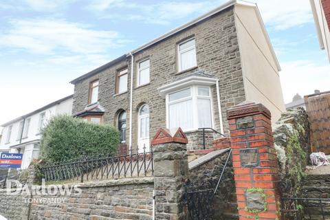 43 Amos Hill, Tonypandy, CF40 1PW