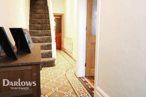 43 Amos Hill, Tonypandy, CF40 1PW