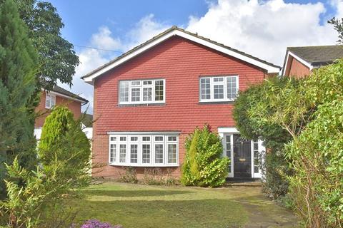 7 Fir Tree Close, Epsom, KT17 3LD