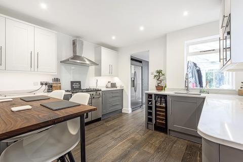 6 Elmbridge Road, Cranleigh, GU6 8NH