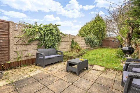 6 Elmbridge Road, Cranleigh, GU6 8NH