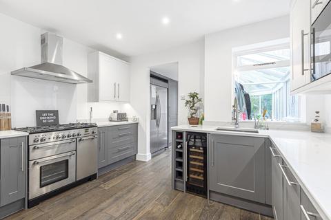 6 Elmbridge Road, Cranleigh, GU6 8NH